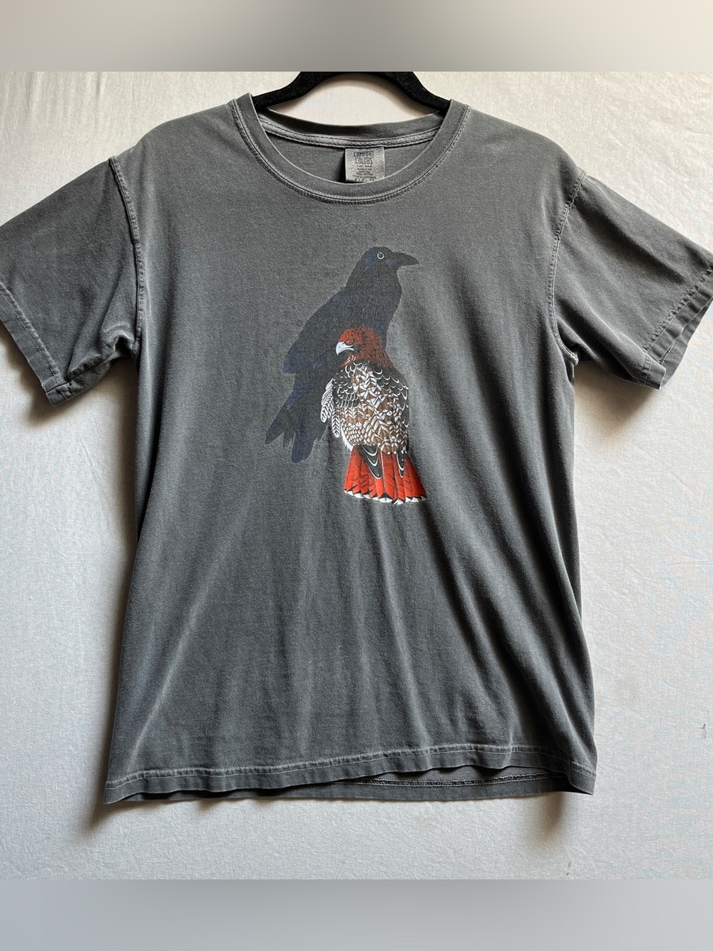 Comfort Colors Gray Bird Graphic T-Shirt Small Nature Tee